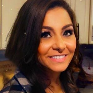 Meet your Posher, Rose